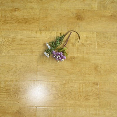 强化复合木地板10厘12厘环保耐磨防水防潮商用厂家直销上门安装图2