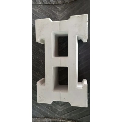厂家批发 双孔锁块 50*30*10cm 混凝土垫块 水泥垫块边坡防护现货图5