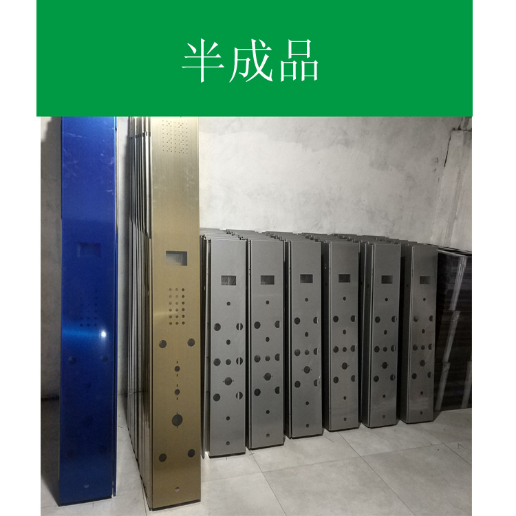 李01