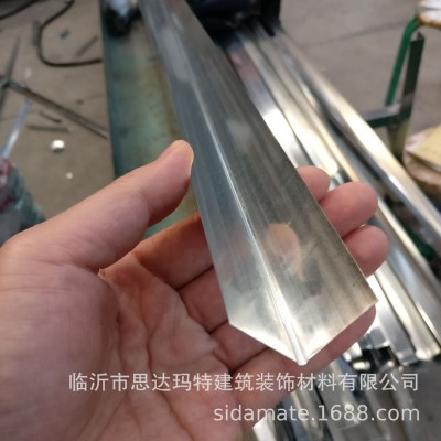 临沂厂家批发石膏板吊顶轻钢龙骨U型边角20x25mmL型直角龙骨25图5