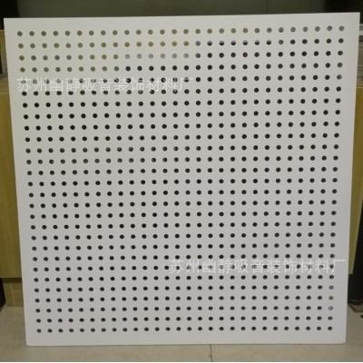 机房硅酸钙穿孔吸音板 吊顶降噪穿孔硅酸钙板 防火吸音板8mm图2