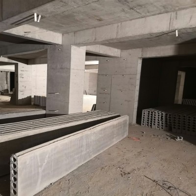 供应水泥轻质墙板 水泥空心隔墙板 建筑用内外墙板 隔音保温图3