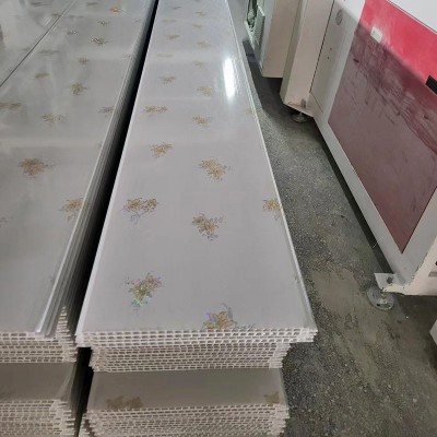 跨境厂家吊顶材料扣板PVC天花板塑钢板集成吊顶工程板长条塑料板图4