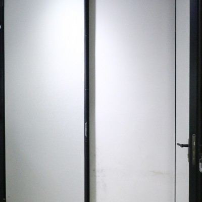厂家工业平开门工业推拉门工业提升门 快速门车库门机库门折叠门图2