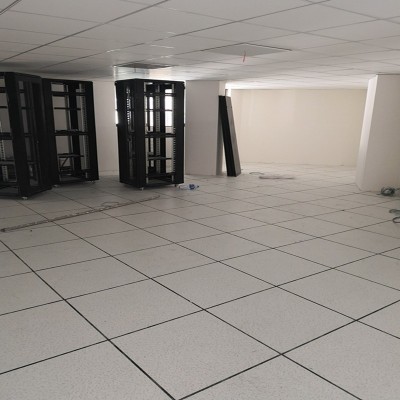 重庆防静电地板PVC网络机房地板学校架空活动抗静电地板600*600图3