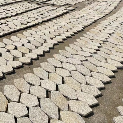 天然石材花岗岩黄金麻火烧板冰裂纹白麻碎拼铺地不规则地铺大理石图3