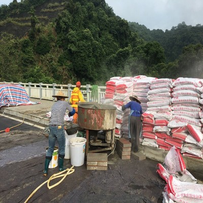 厂家直供混凝土路面修补料薄层修补剂快速抢修通车水泥路面修补料
