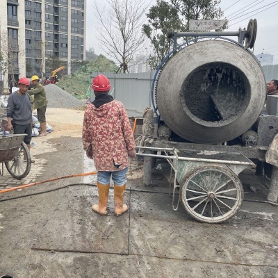 厂家直供自密实细石混凝土自流态自密实混凝土高扩展度高塌落度图3