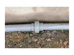 聪明的水电工用链条自制万能活扳手教程，临时维修水管的好方法