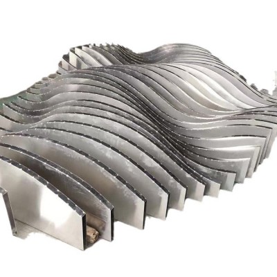 广东弧形铝方通波浪吊顶异形屏风拉弯木纹铝方管铝树造型图5