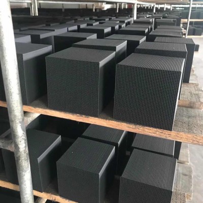 耐水蜂窝活性炭吸附厂家工业煤质喷漆房过滤废气祥溢环保